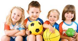 بازی با توپ چه فایده ای برای بچه ها دارد؟