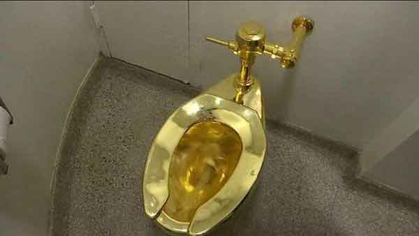 سرقت توالت طلا از کاخ بلنهایم در انگلیس بنابر اعل