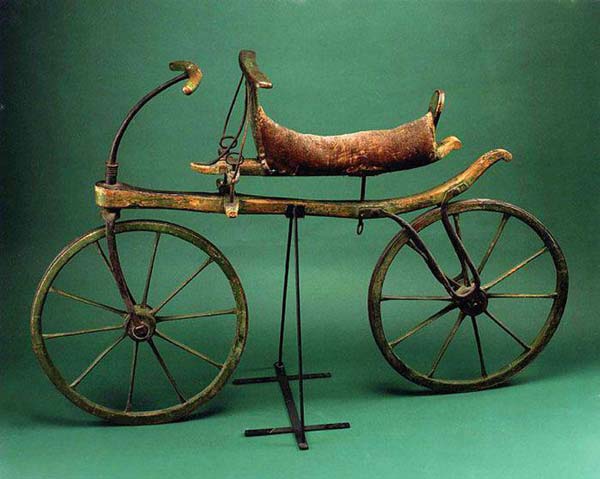 میدانستید دوچرخه چطور اختراع شد 🤔 در سال 1815 یک 