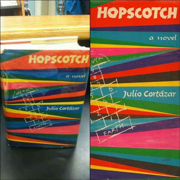 کتاب Hopscotch نام رمانی از آقای Julio cortazar و