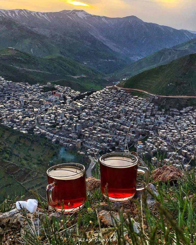 نمایی زیبا از شهر پاوه  شهر زیبای پاوه با قدمتی ب