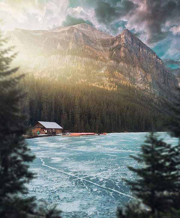 Lake Louise AlbertaCanada Wesley Grim دریاچه_لوئی