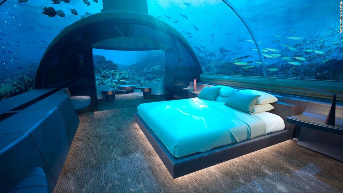 نخستین #هتل زیر آب در مالدیو بازگشایی شد.  نام ای