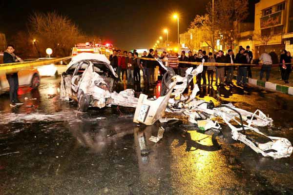 ۲ کشته در واژگونی پژو ۲۰۶ بلوار وکیل‌آباد مشهد خر