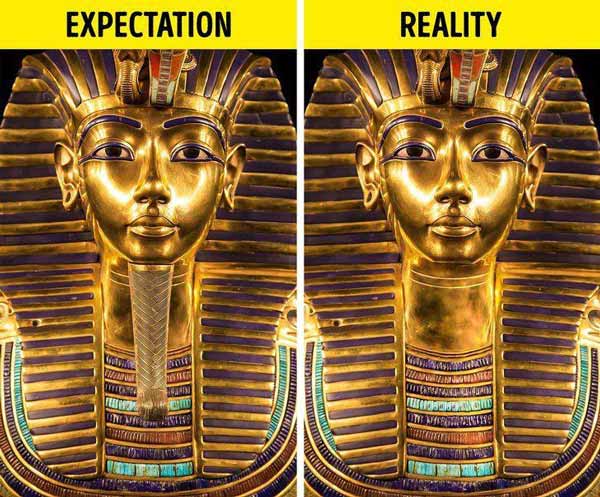 ریش توتنخامون در حین پروسه ی نظافت موزه ی مصر در 