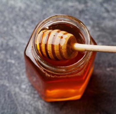 عسل ضد باکتری و ضد التهاب است که آنرا به گزینه مح