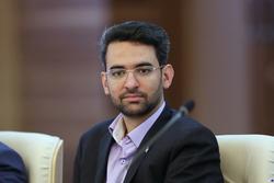 آذری جهرمی: توانایی تولید گوشی صددرصد ایرانی را ن