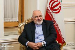 گفتگوی تلفنی ظریف با وزیر خارجه عراق/رایزنی دربار