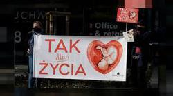 سقط جنین در لهستان ممنوع شد