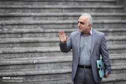 تخلفات در واگذاری «ایران ایرتور» وزیر اقتصاد را ب
