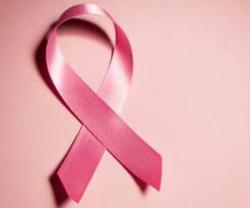 ۶ علامت سرطان سینه