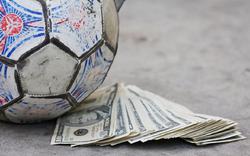 فدراسیون فوتبال ۱۵ هزار دلار ضرر کرد!