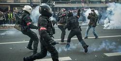 دولت فرانسه لایحه جنجالی منع فیلمبرداری از پلیس ر