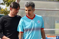 حرکت غیرورزشی عادل فردوسی‌پور روی داور فوتبال + س