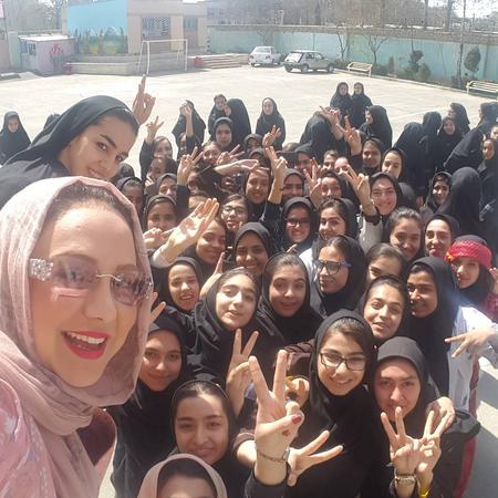 بچه های باحال مدرسه اشرفی اصفهانی مشکین دشت کرججش
