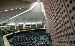 ۶۷ لایحه بلاتکلیف دولت در مجلس؛ از شفافیت تا مبار