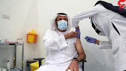آغاز واکسیناسیون کرونا در عربستان+عکس