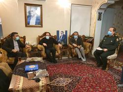 اعضای کمیسیون امنیت مجلس با خانواده شهید فخری زاد