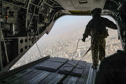 سرپرست پنتاگون: آخرین نیروهای آمریکا در افغانستان