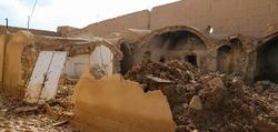 قلعه تاریخی فیروزآباد ابرکوه تخریب شد