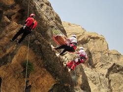 نجات ۲ گردشگر در مناطق کوهستانی دزفول