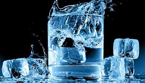 اهمیت‌ نوشیدن آب و نخوردن آب سردحالا این روزها با