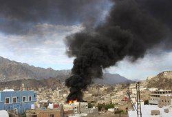 حمله جنگنده‌های سعودی به کارخانه تولید روغن در ال