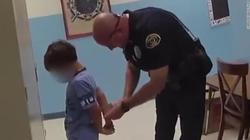عکس| بازداشت کودک ۸ ساله در آمریکا