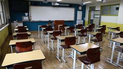 ادعای نخست‌وزیر انگلیس درباره بازگشایی مدارس در د