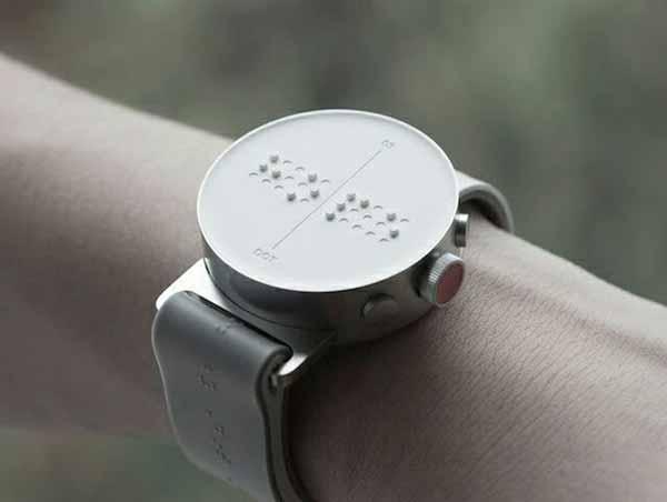 اولین ساعت هوشمند بریل جهان اجازه مى دهد تا افراد