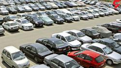آزادسازی قیمت خودرو به تعویق افتاد + قیمت پراید