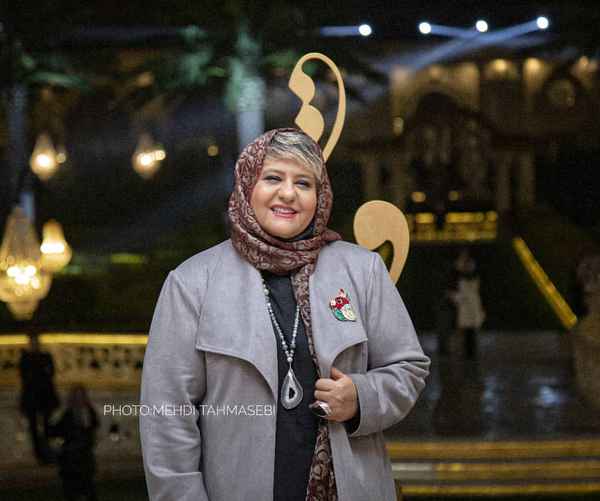رابعه اسکویی در شب اهدای جوایز جشن حافظ دنیای_تصو