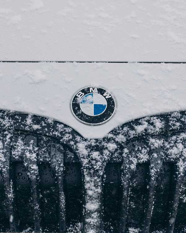 ❄️ Snow no limits ❄️ BMW  BMWRepost pmcgphotos  T