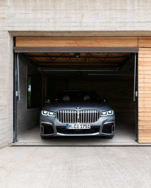 Give the garage some attitude  The BMW 7 Series T