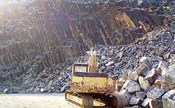 راه‌اندازی مجدد معدن تیتانیوم کهنوج کرمان با حمای