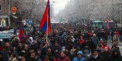 مخالفان نخست‌وزیر ارمنستان به خیابان‌های ایروان آ