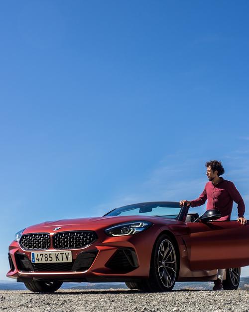 Walking on sunshine The BMW Z4 TheZ4 BMW Z4 BMWre