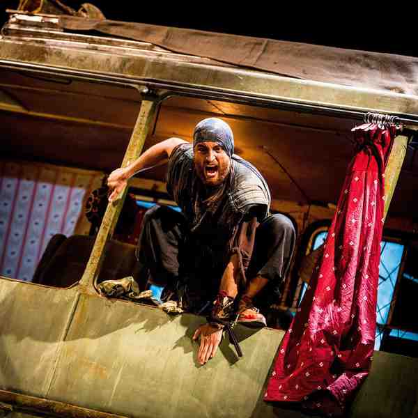 روز جهانی تئاتر مبارک ❤️ شاه_ماهی عکاس  hoseinhaj