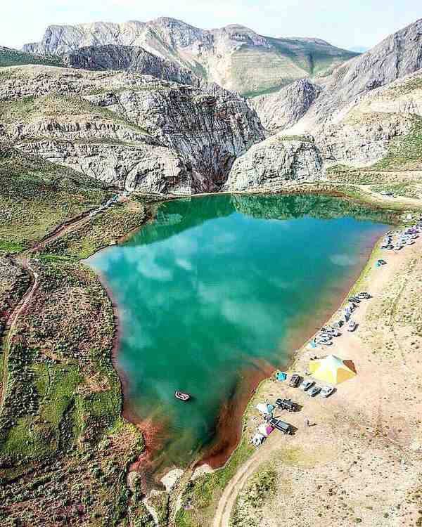  دریاچه لزور _ فیروزکوه  روستای لزور یا سیاهرود ی