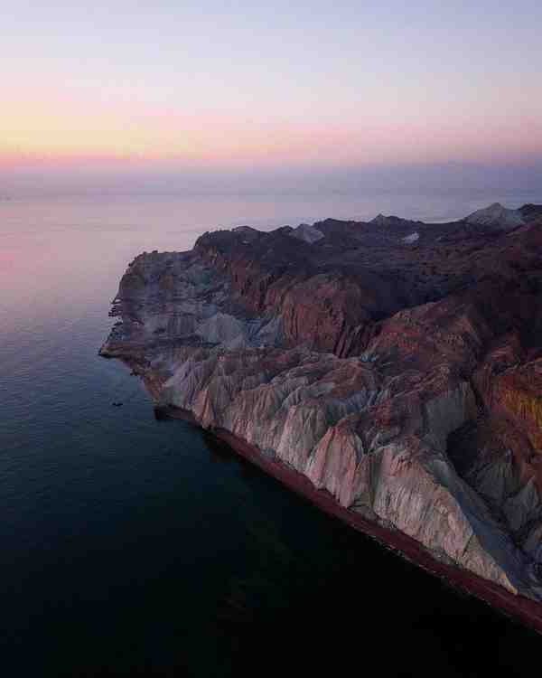 Hormuz Island Mystery of Persian Gulf  جزیره هرمز