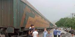 تصادف قطار با ال۹۰ در شهر قدس تهران/ راننده خودرو