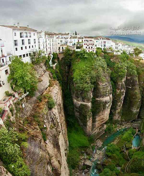 روستای روندا Ronda در اسپانیا با قدمتی چند صد سال