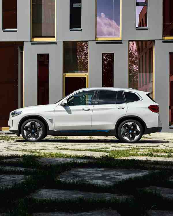 Powering forward The first-ever BMW iX3  THEiX3 B