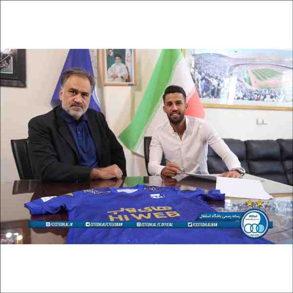 ‌ به گزارش سایت رسمی باشگاه استقلال آرش رضاوند ها