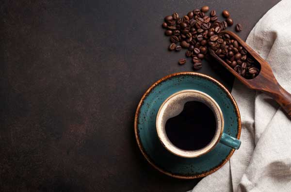 مصرف قهوه طول عمر را افزایش می‌دهد