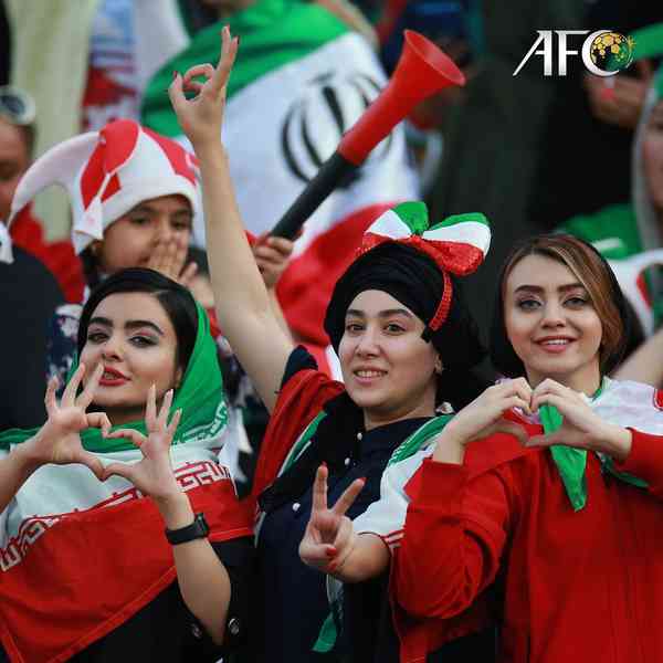 • کنفدراسیون فوتبال آسیا AFC؛ روز زن بسیار شادی ر