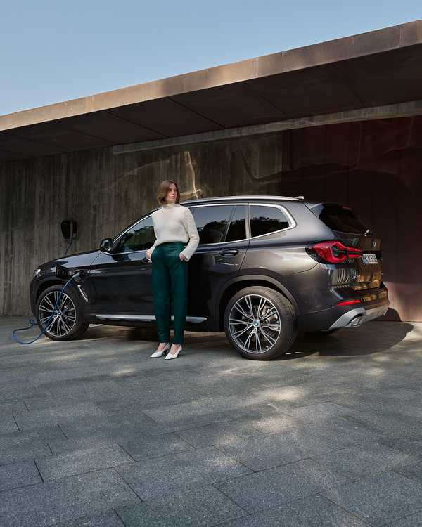 Plug in and play ⚡️ The BMW X3 Plug-in Hybrid The